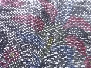 アンティーク　唐花模様織り出し本場泥大島紬着物(5マルキ)